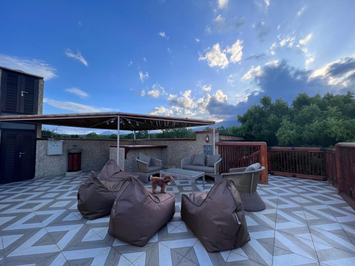 Lunar Dive Resort: Bamboo Villas Kubu Εξωτερικό φωτογραφία