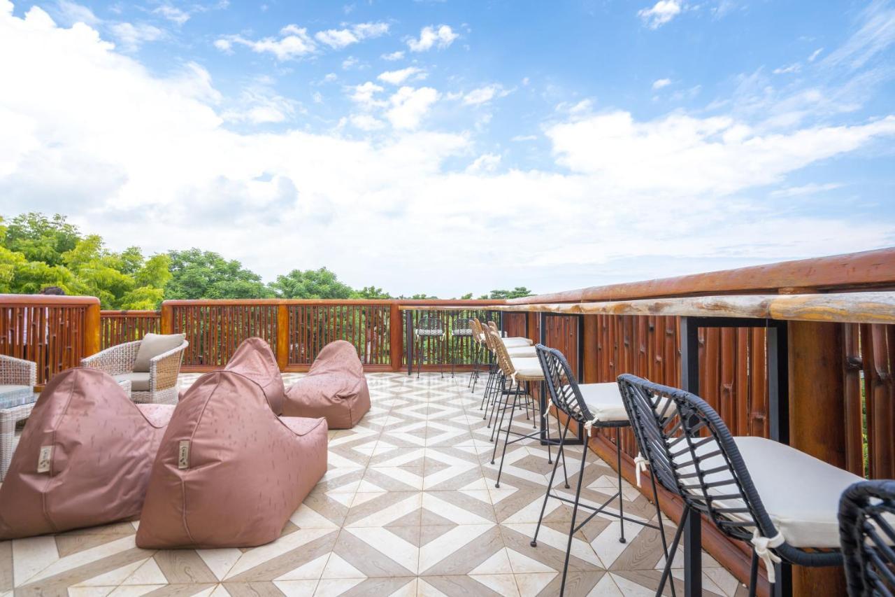 Lunar Dive Resort: Bamboo Villas Kubu Εξωτερικό φωτογραφία