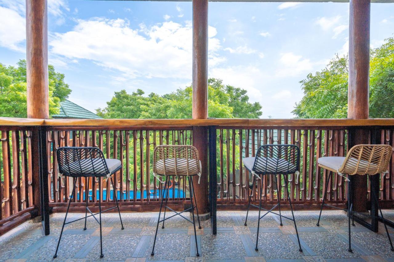 Lunar Dive Resort: Bamboo Villas Kubu Εξωτερικό φωτογραφία